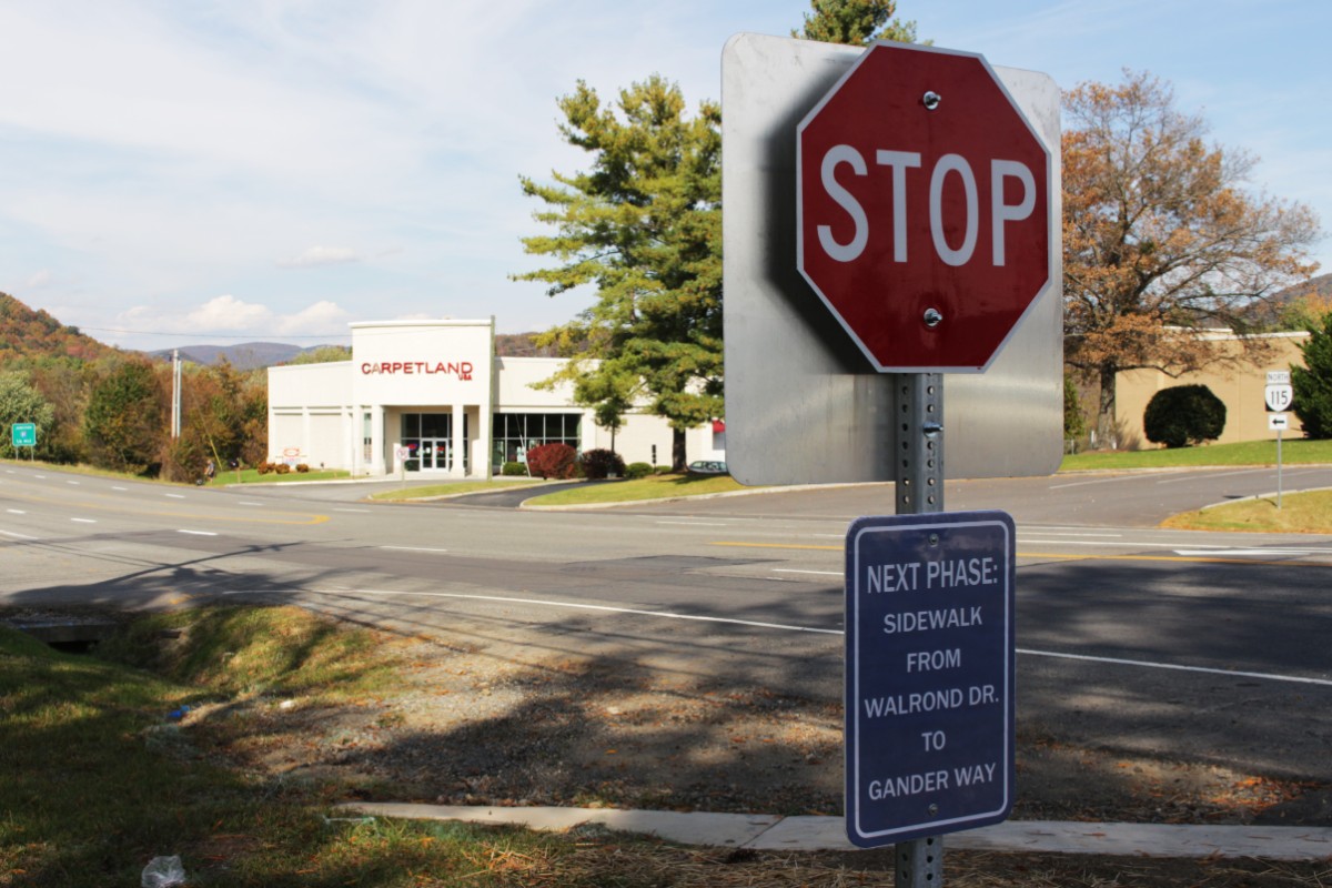 Ribbon Cutting 10/31/18
